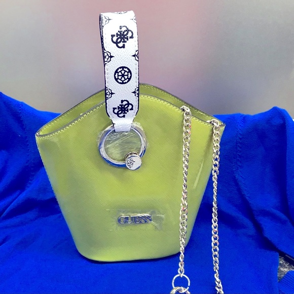 Guess Green crossbody - Picture 1 of 16